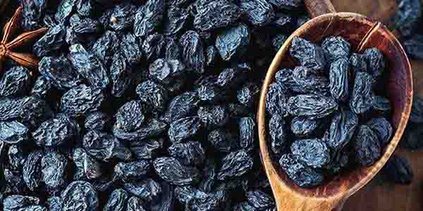 benefits of consuming raisins